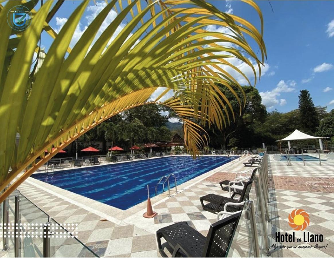 ויז'אוויסנסיו Hotel Del Llano מראה חיצוני תמונה