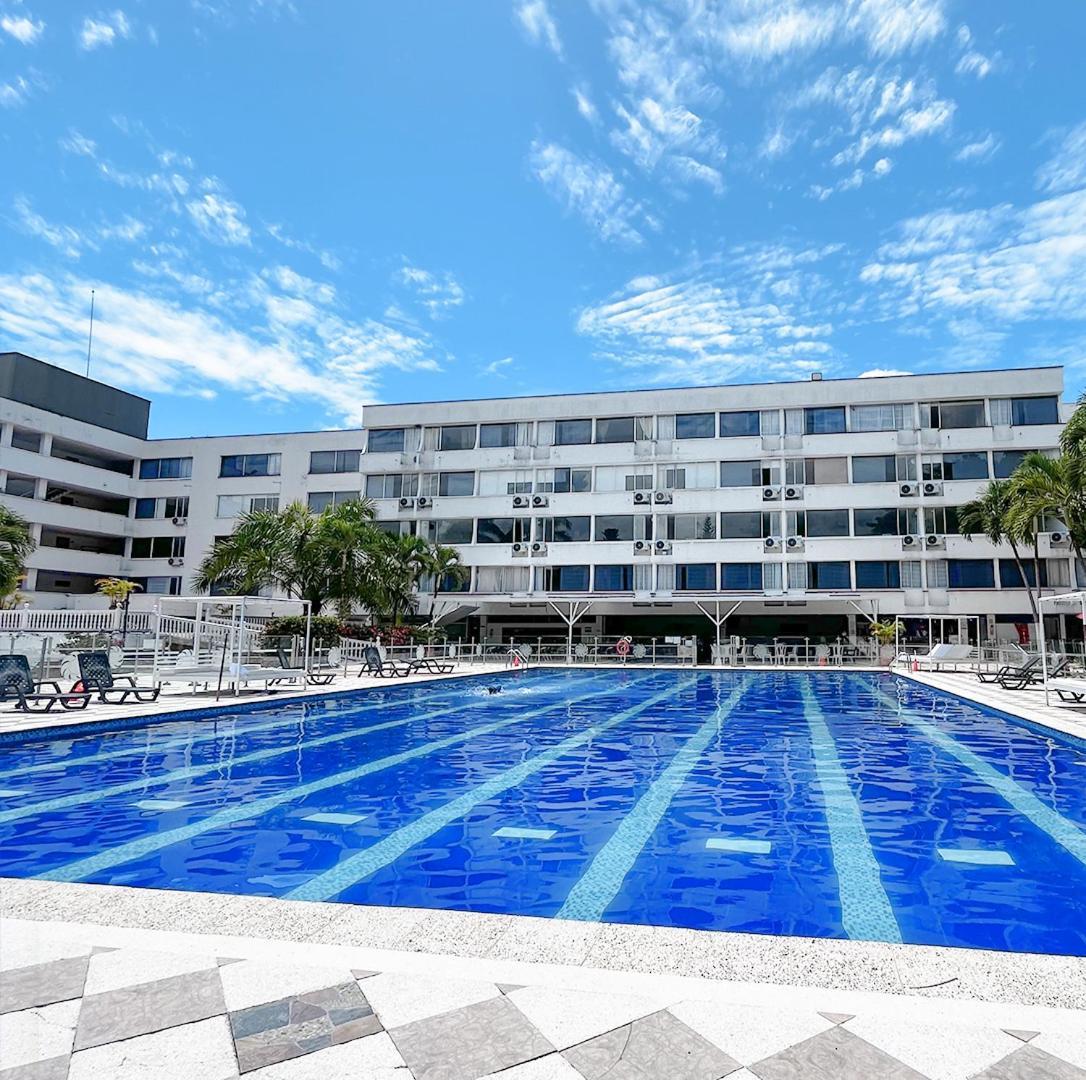 ויז'אוויסנסיו Hotel Del Llano מראה חיצוני תמונה