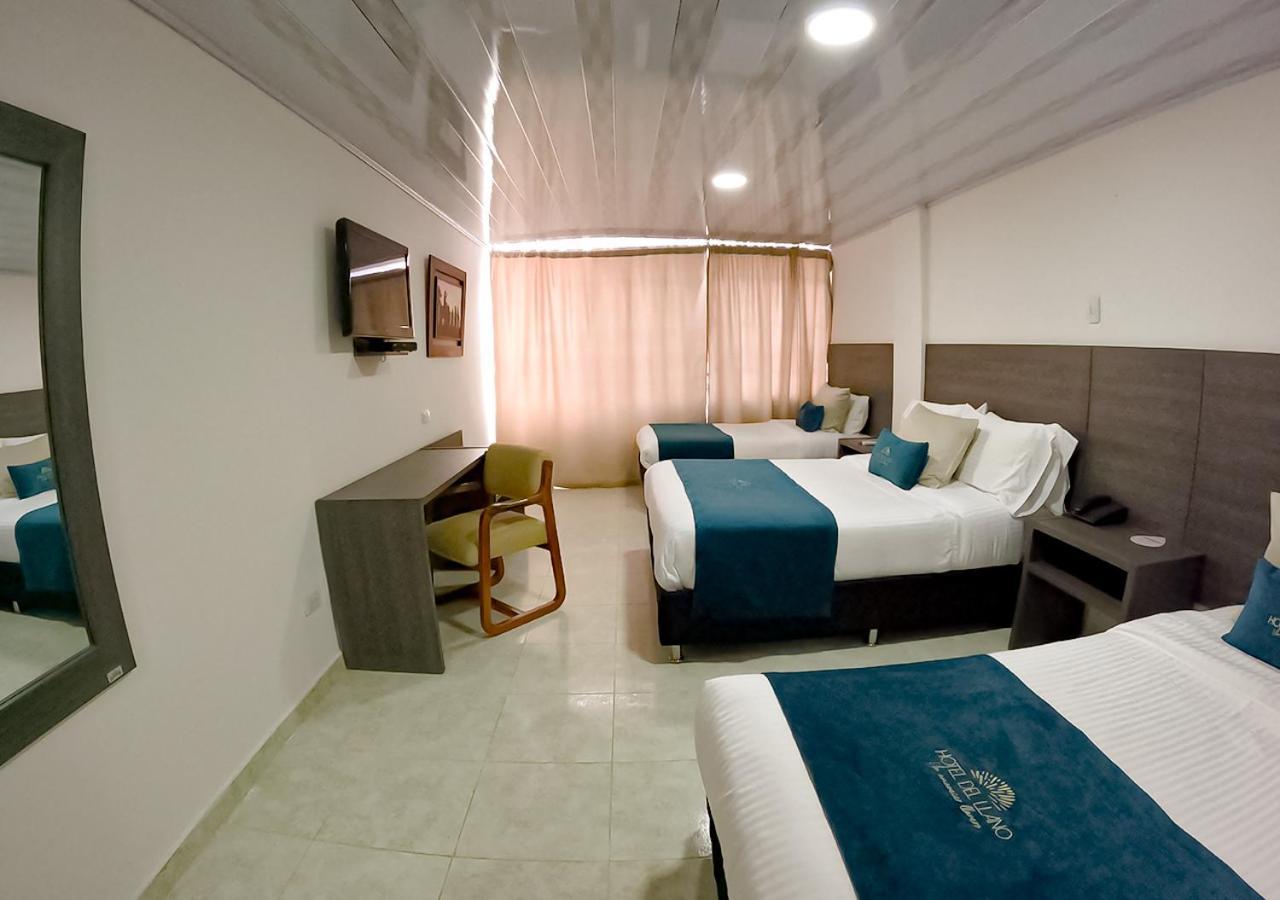 ויז'אוויסנסיו Hotel Del Llano מראה חיצוני תמונה