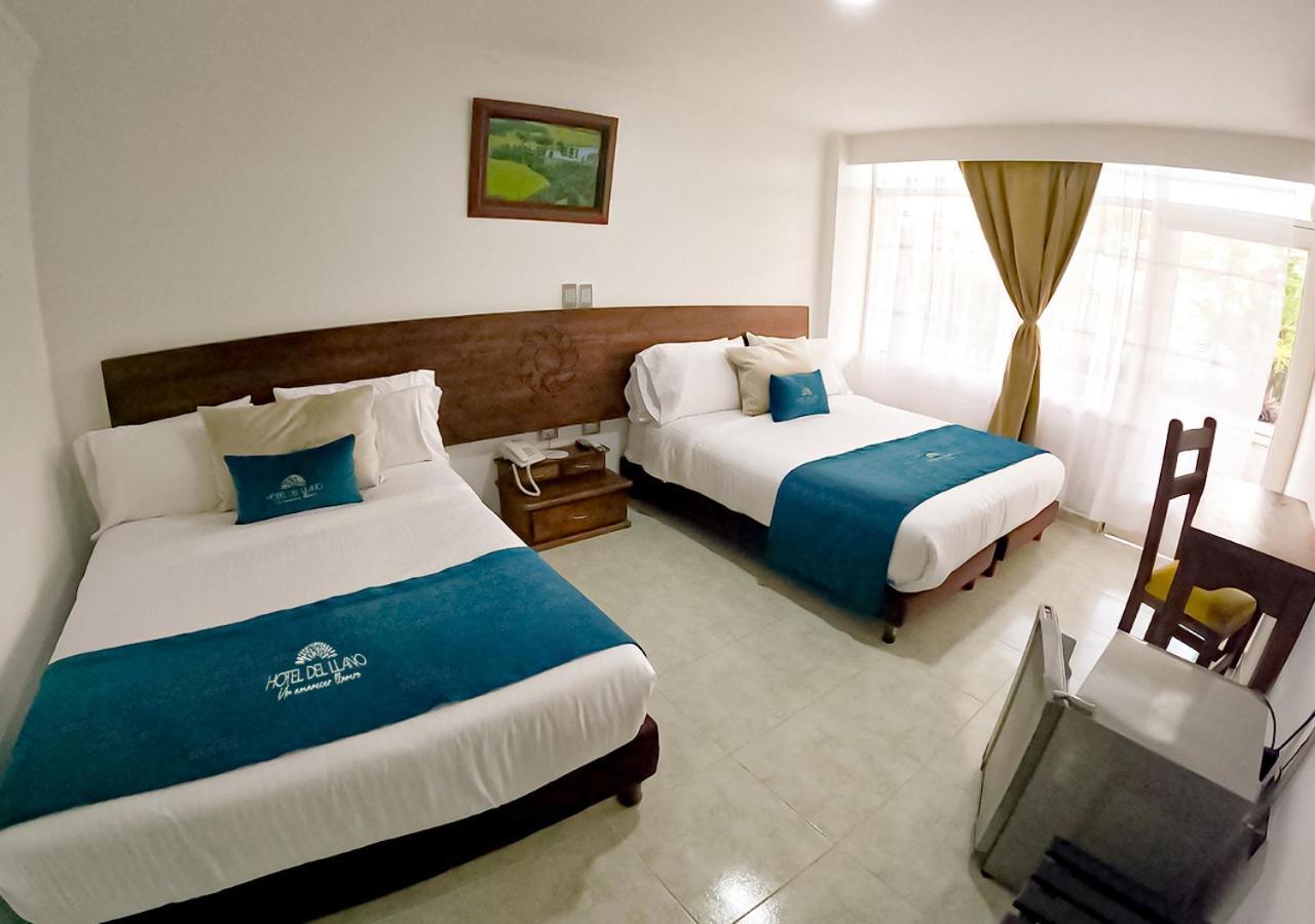 ויז'אוויסנסיו Hotel Del Llano מראה חיצוני תמונה