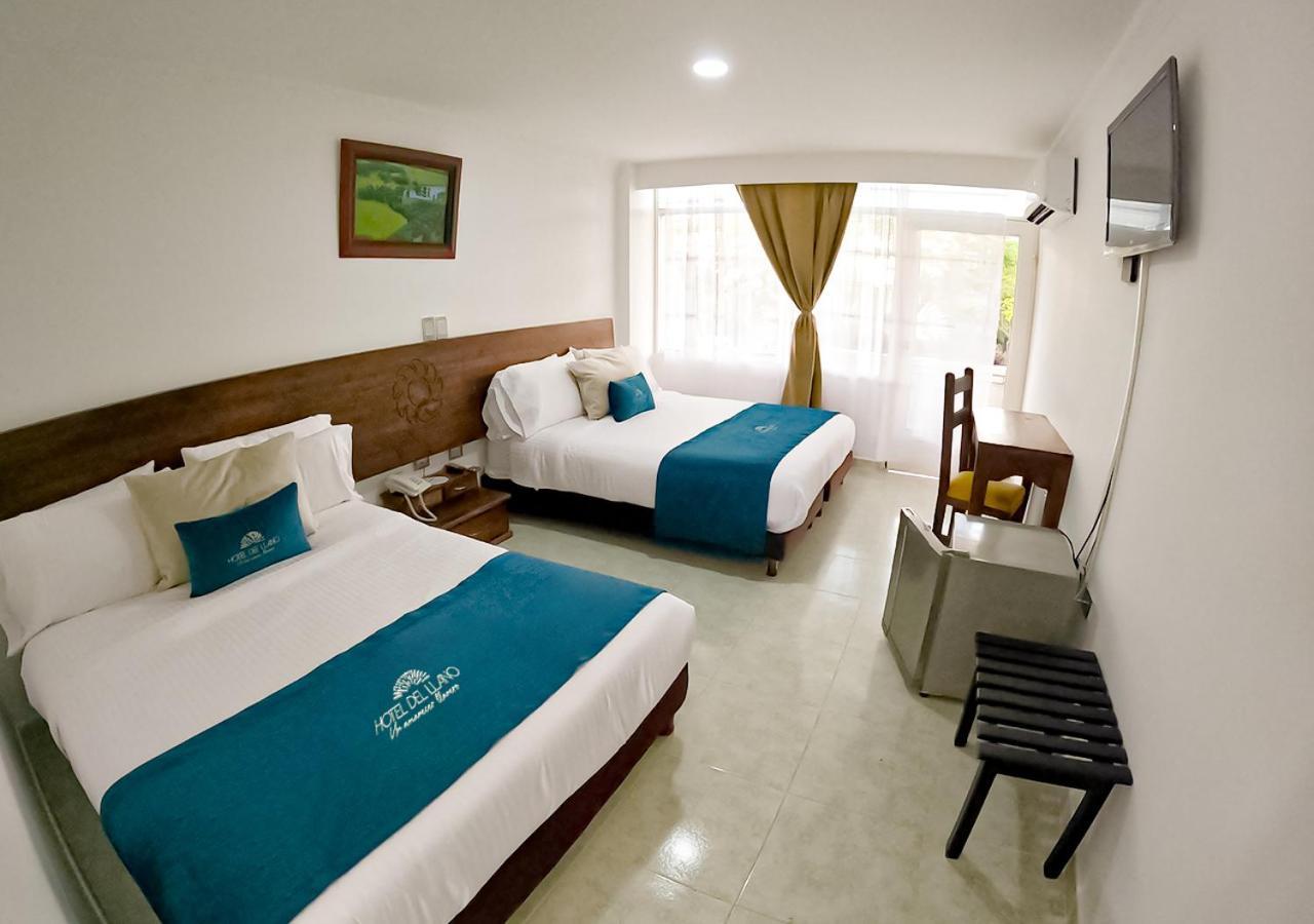 ויז'אוויסנסיו Hotel Del Llano מראה חיצוני תמונה