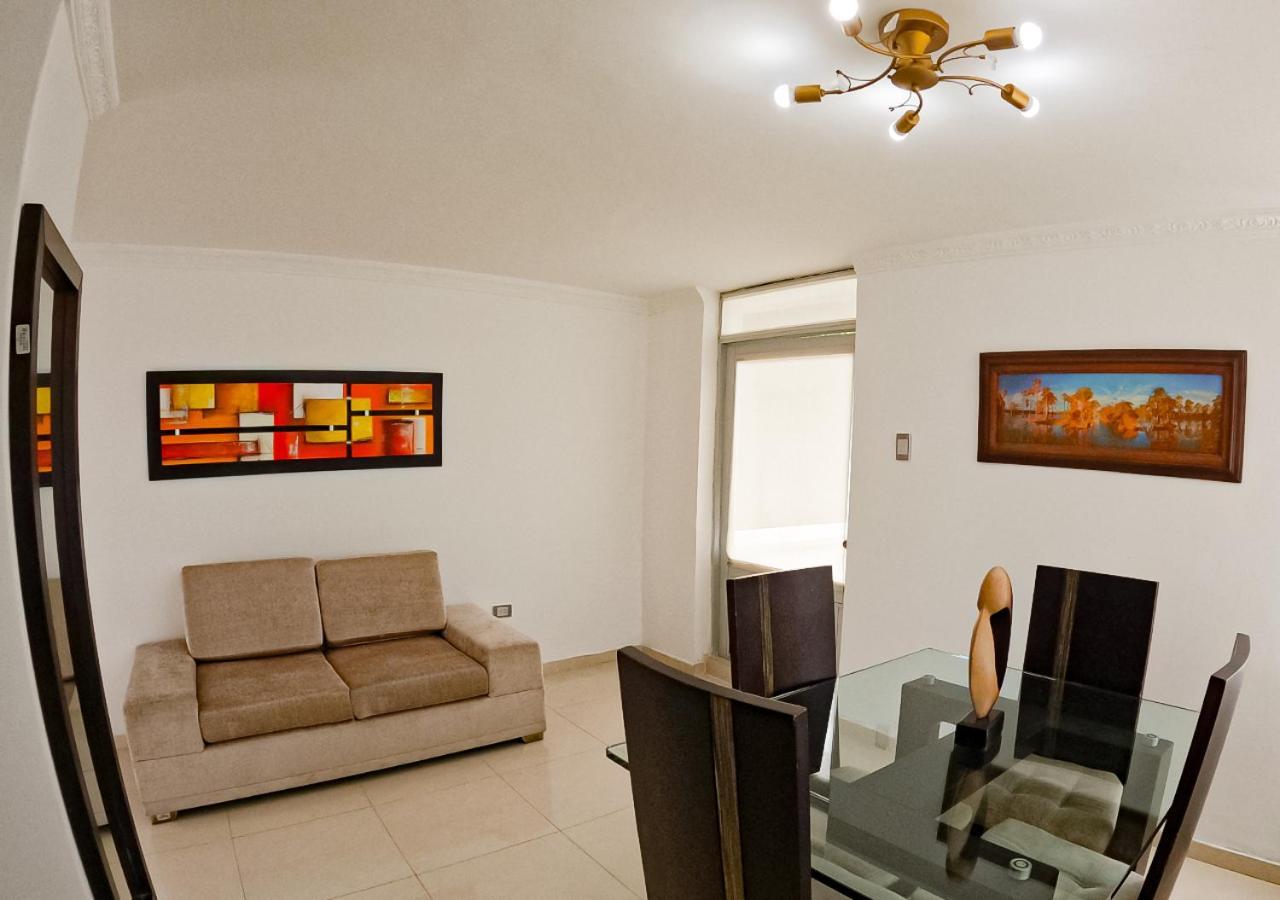 ויז'אוויסנסיו Hotel Del Llano מראה חיצוני תמונה